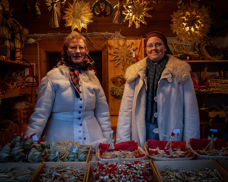 Christmas ladies