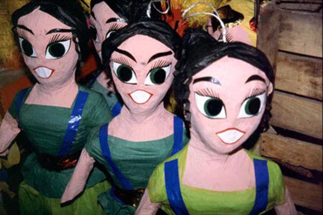 pinata_senoritas